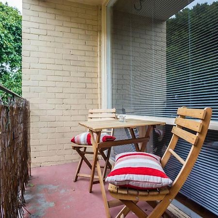 Elwood Beach Apartment Melbourne Exterior photo